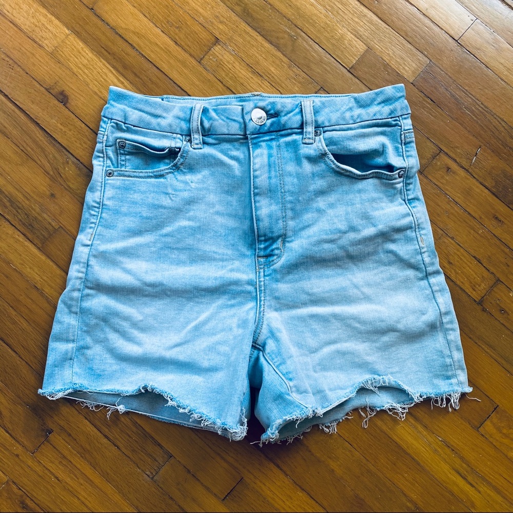 Size 12 American Eagle Next Level Stretch Shorts